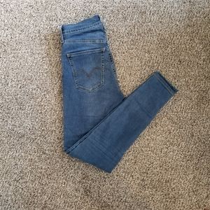 Levi's Mile High Super Skinny Jeans